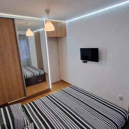 Appartement Porodicno-poslovni Udoban Stan *