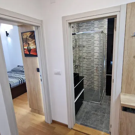 Porodicno-poslovni Udoban Stan Appartement *