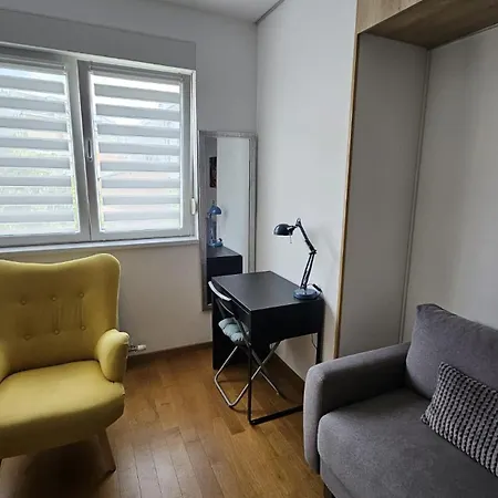 Appartement Porodicno-poslovni Udoban Stan Belgrade