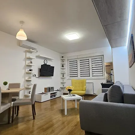 Appartement Porodicno-poslovni Udoban Stan Belgrade